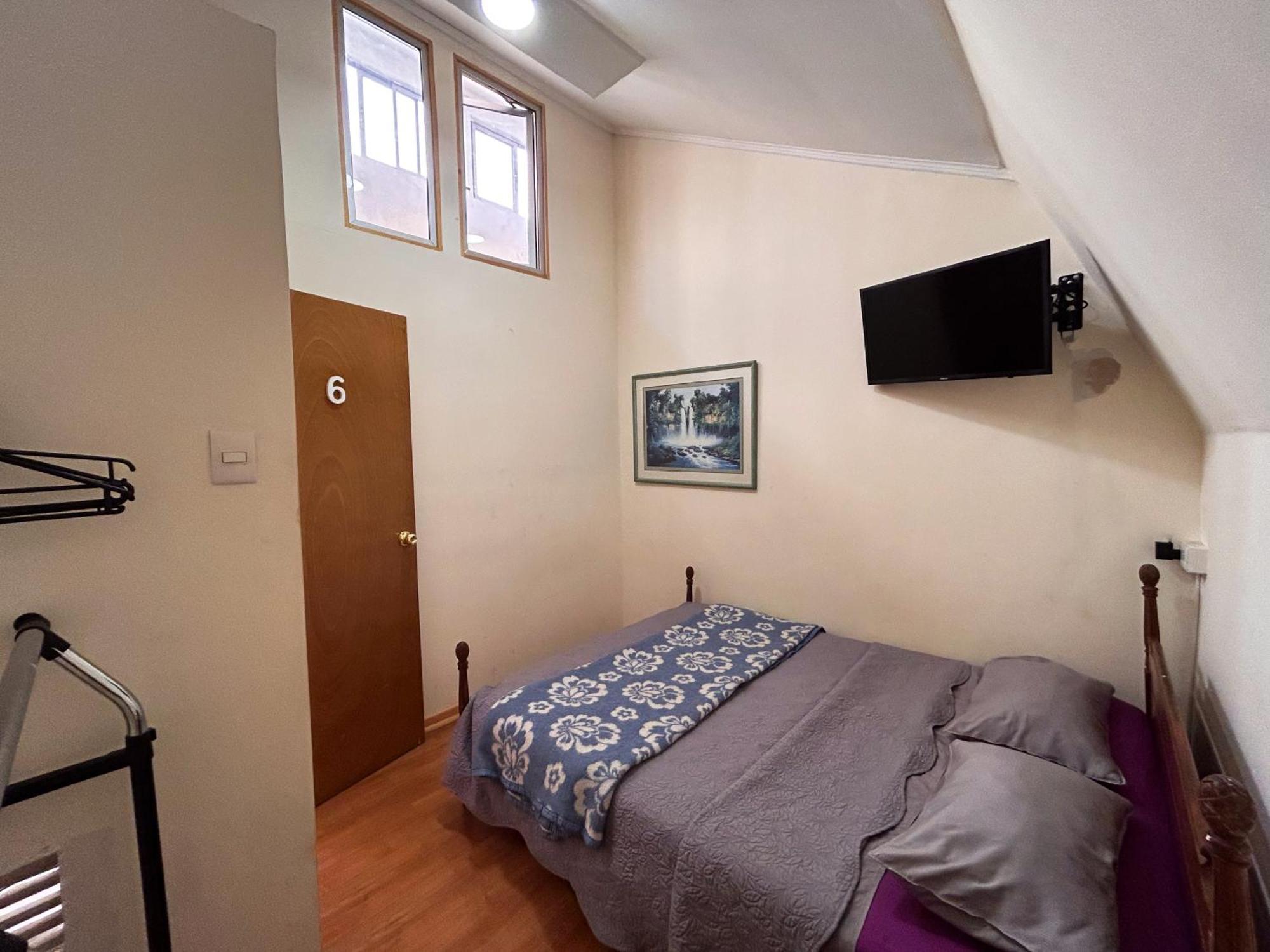 Chez Humbert Hostel Santiago Exterior photo
